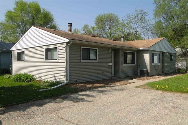 property at 4005-4007 Claire St