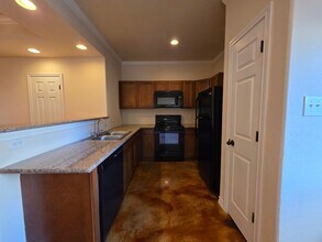 16822 Showdown Path in Selma, TX - Building Photo - Building Photo