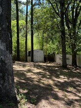 1627 W Wedington Dr in Fayetteville, AR - Building Photo - Building Photo