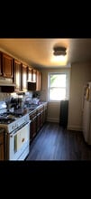 52 Marlborough Ave, Unit 3 in Middlesex, NJ - Foto de edificio - Building Photo