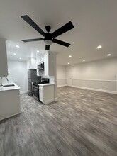 1032 N Gardner St, Unit 4g in West Hollywood, CA - Foto de edificio - Building Photo