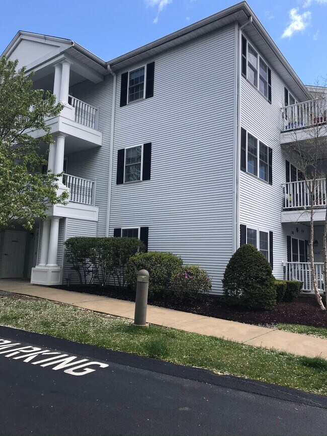 68 Temple St Rentals in Whitman, MA