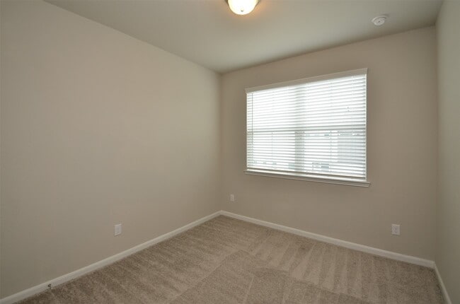 9821 Prairie Garden Ln