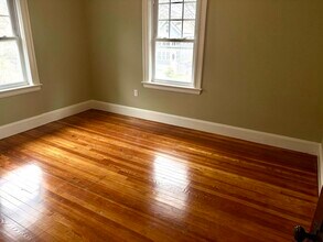 6 Walnut St in Wakefield, MA - Building Photo - Building Photo