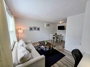 812 Pilot in Fayetteville, NC - Building Photo - Building Photo