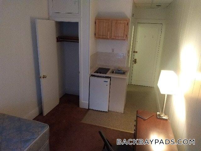 272 Newbury St in Boston, MA - Building Photo - Building Photo