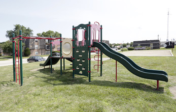 Beau Jardin in West Lafayette, IN - Foto de edificio - Building Photo