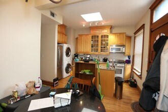 4621 Malden St in Chicago, IL - Foto de edificio - Building Photo