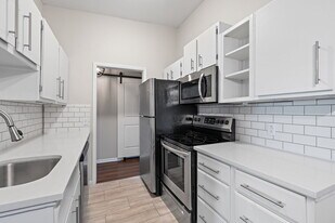 4425 Westlawn Dr in Nashville, TN - Building Photo