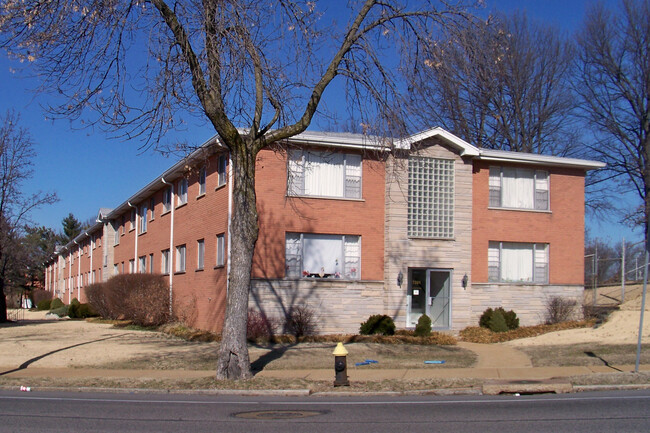 7201-05 Gravois Apartments in St. Louis, MO - Foto de edificio - Building Photo