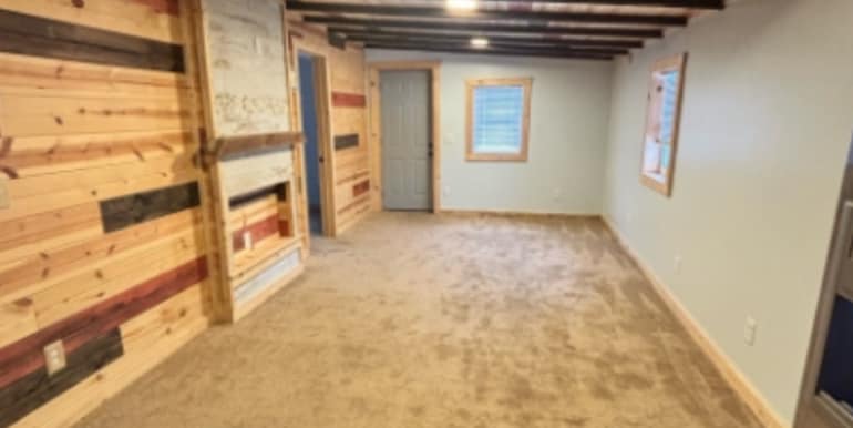 815 Salmon Ave in South Beloit, IL - Building Photo