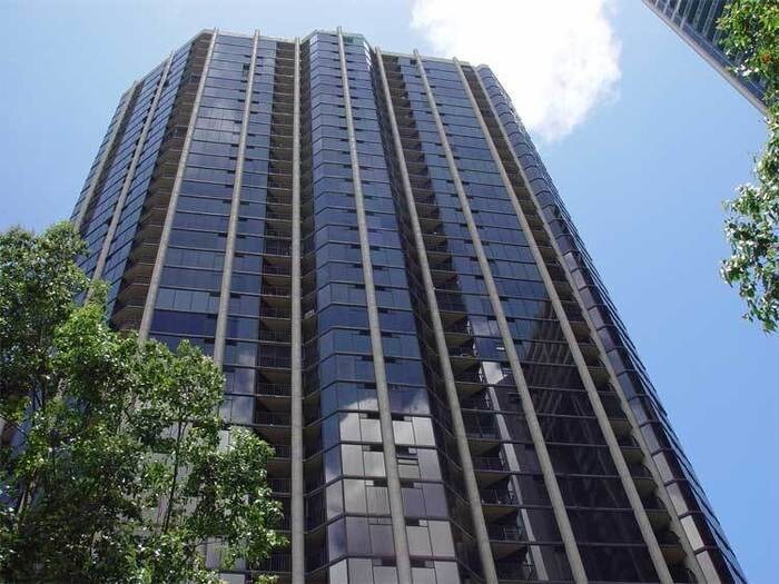 60 N Beretania St-Unit -APT 2601 in Honolulu, HI - Foto de edificio