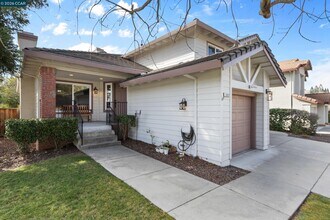 342 Newcastle Ln in Danville, CA - Building Photo - Building Photo
