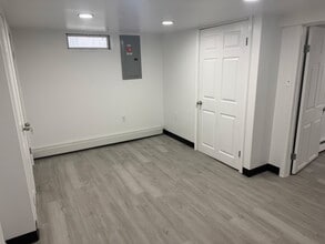 25 Bonnybill Dr, Unit LL in Centereach, NY - Building Photo - Building Photo