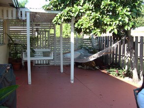 417 SW 15th St in Pompano Beach, FL - Foto de edificio - Other