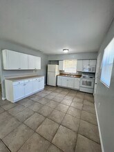 5516 18th St W in Bradenton, FL - Building Photo - Building Photo