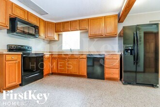 1019 45th St N in St. Petersburg, FL - Foto de edificio - Building Photo