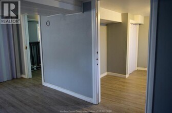 505 St Joseph St in Windsor, ON - Foto de edificio - Building Photo
