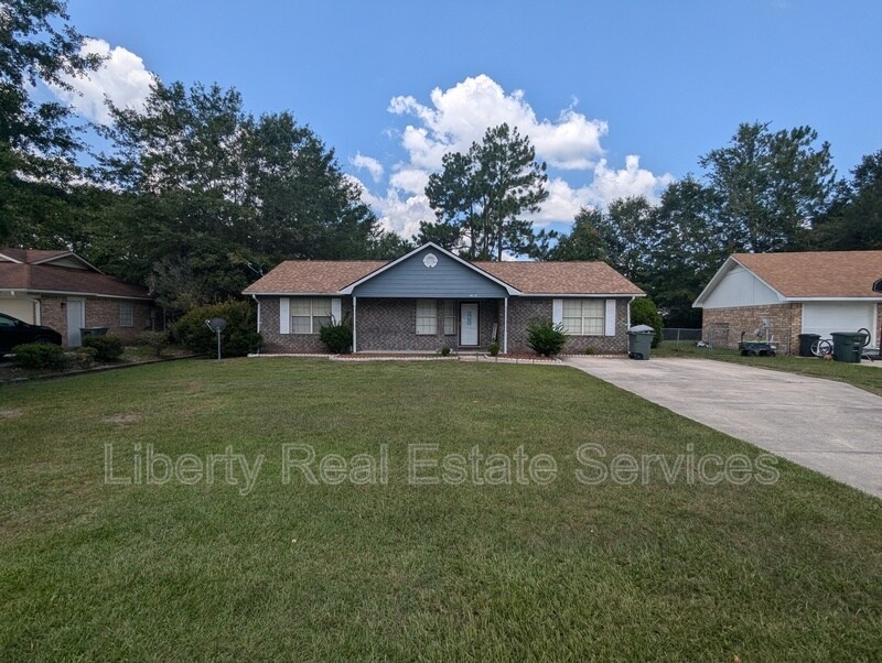 1413 Desert Storm Dr in Hinesville, GA - Building Photo
