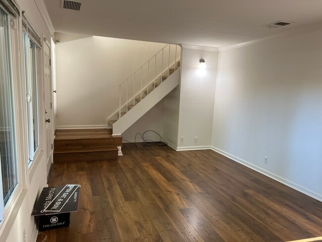 2586 Tosca Way in San Jose, CA - Foto de edificio - Building Photo