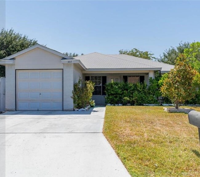 19 Roundup Cir in Edinburg, TX - Building Photo - Building Photo