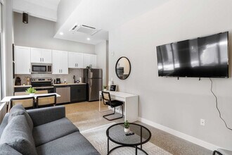 205 W 4th St, Unit SI ID1465690P in Cincinnati, OH - Foto de edificio - Building Photo