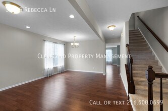 32825 Rebecca Ln in Avon Lake, OH - Building Photo - Building Photo
