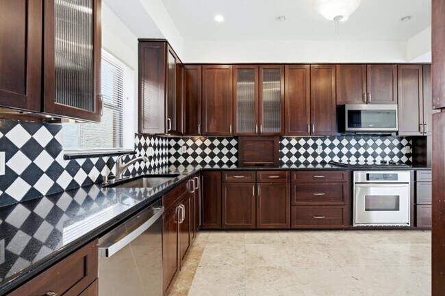property at 1640 Presidential Way