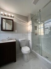 101 S Victoria Ave, Unit D1 in Ventnor City, NJ - Foto de edificio - Building Photo