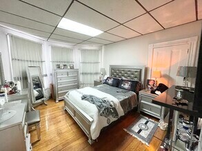 26-28 Harbor View St in Boston, MA - Foto de edificio - Building Photo