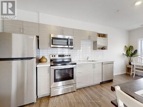 77 William St N in Kawartha Lakes, ON - Building Photo - Building Photo