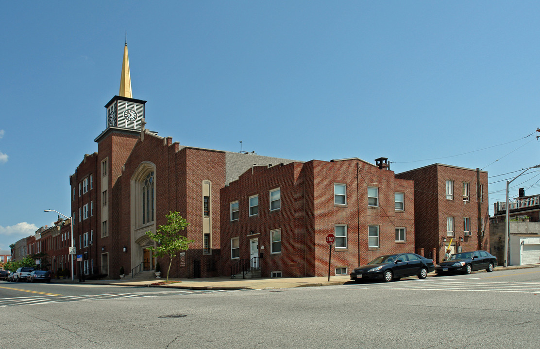 923 S East Ave in Baltimore, MD - Building Photo