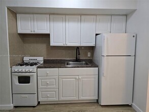 1140 71st St in Miami Beach, FL - Building Photo - Building Photo
