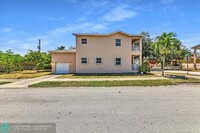 5610 SW 43rd St in Davie, FL - Building Photo - Building Photo