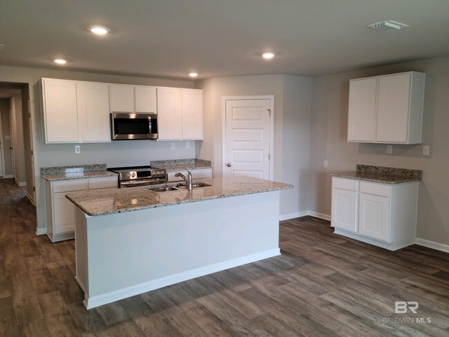 23213 Shadowridge Dr in Daphne, AL - Building Photo - Building Photo