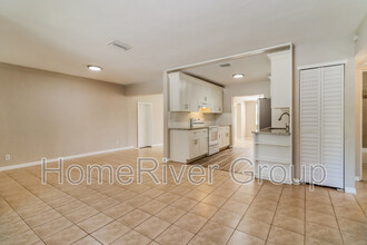 5406 46th Ave N in St. Petersburg, FL - Building Photo - Building Photo