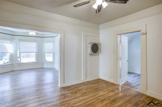 536 Johnson St in Red Bluff, CA - Building Photo - Interior Photo