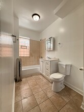 6808 S East End Ave in Chicago, IL - Building Photo - Building Photo
