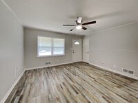 10184 Top Tree Ct photo'