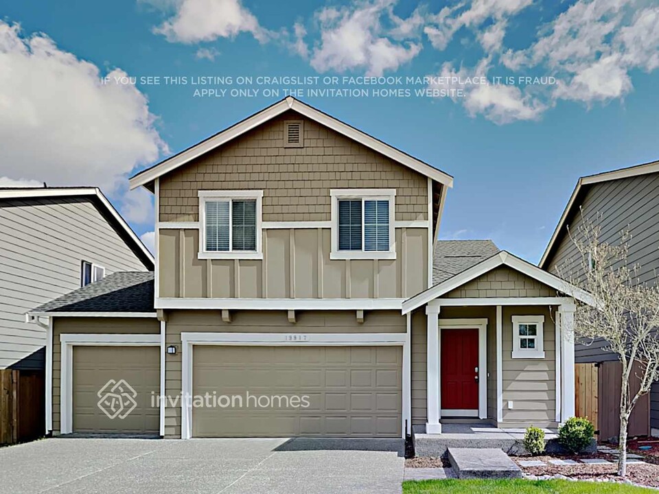 19917 18th Ave Ct E in Spanaway, WA - Building Photo