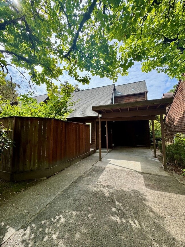 property at 1214 SW 15th St
