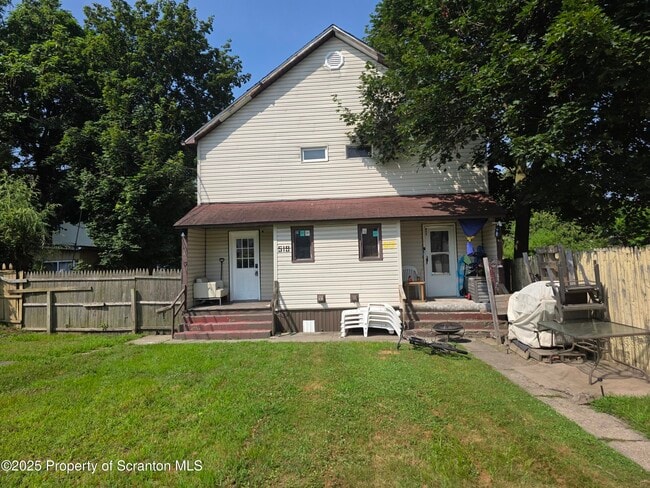 property at 519 Front St