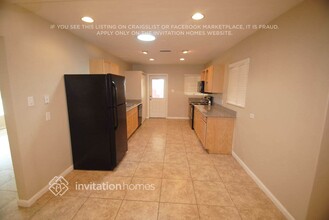 657 N Sunland Dr in Chandler, AZ - Building Photo - Building Photo