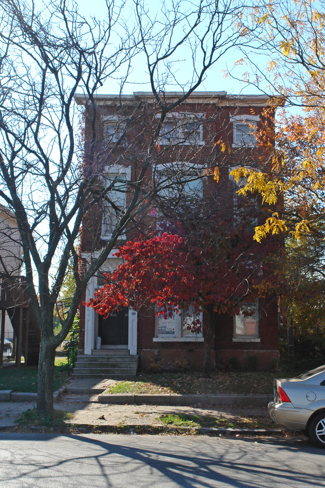 526 W Breckinridge St in Louisville, KY - Foto de edificio - Building Photo