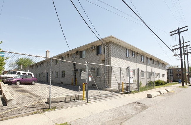 Greenfield Square Apartments in Detroit, MI - Building Photo - Building Photo