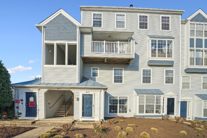 3842 Clore Pl in Woodbridge, VA - Building Photo