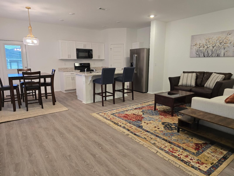 6721 SW Dignity Ave in Bentonville, AR - Building Photo