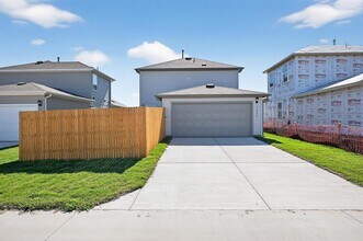 5804 Swedish Farms Ter in Del Valle, TX - Building Photo - Building Photo