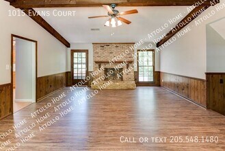 1015 Evans Ct in Tuscaloosa, AL - Building Photo - Building Photo