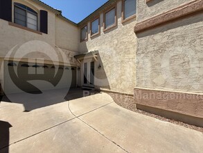 3641 E Moreno St in Gilbert, AZ - Building Photo - Building Photo